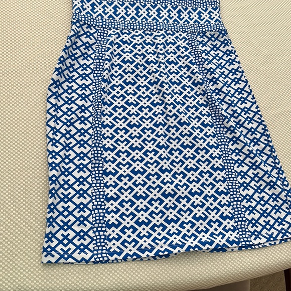 Blue and white J. McLaughlin dress, size medium - Picture 6 of 6